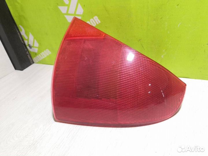 Фонарь задний правый Рено Клио 2 Симбол