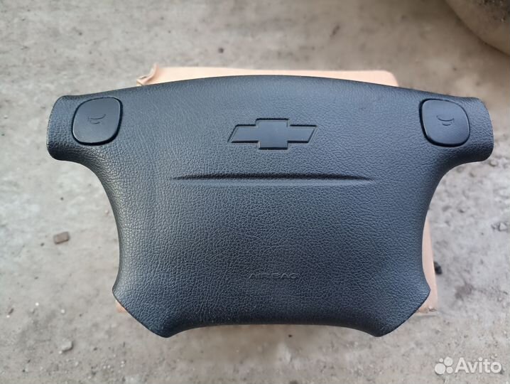 Подушка безопасности в руль Chevrolet Lanos