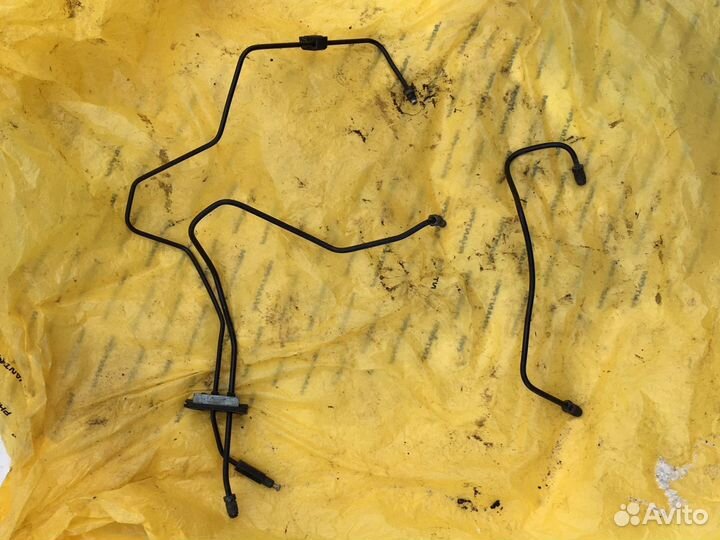 Трубка тормозная шланг Ауди А6 (C5)