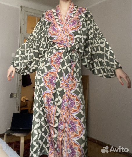 Халат шелковый