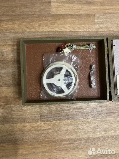 Магнитофон aidas