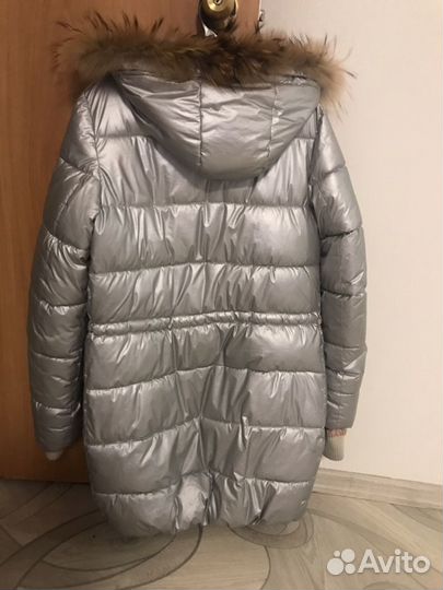 Пуховик на девочку