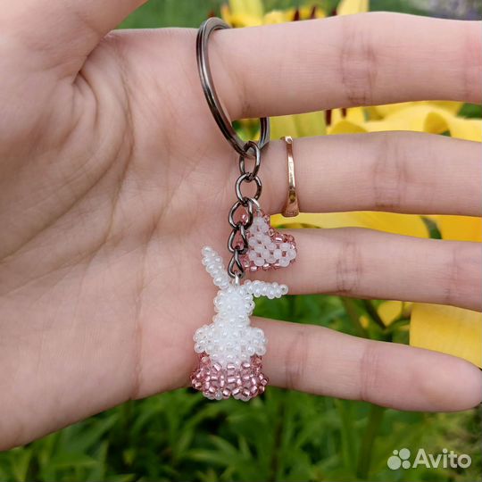 Брелок из бисера