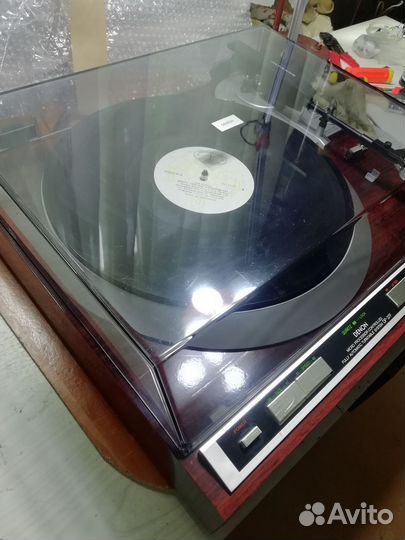 Проигрыватель виниловых пластинок Denon dp-37f