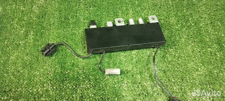 Блок усилитель антенны 8352774 E 39 38 BMW