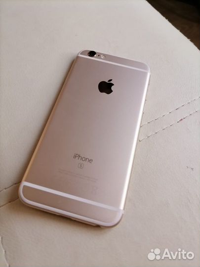 Телефон iPhone 6s