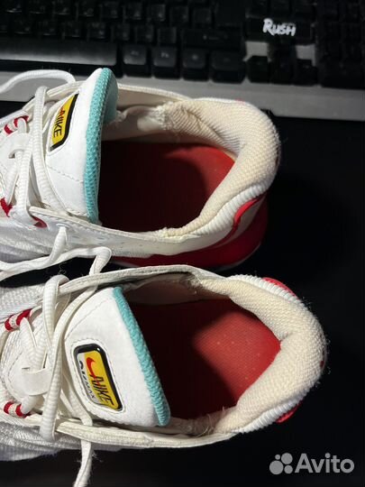 Nike Air Max TW