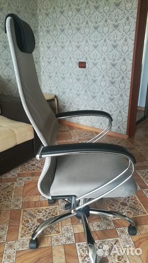 Офисное кресло metta SU-BK-8 CH сетка, хром