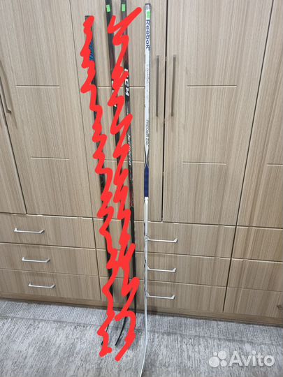 Клюшки хоккейные левый, правый хват