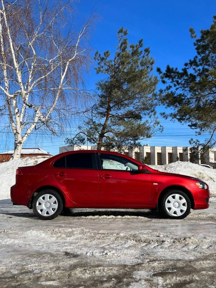 Mitsubishi Lancer