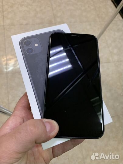 iPhone 11, 64 ГБ