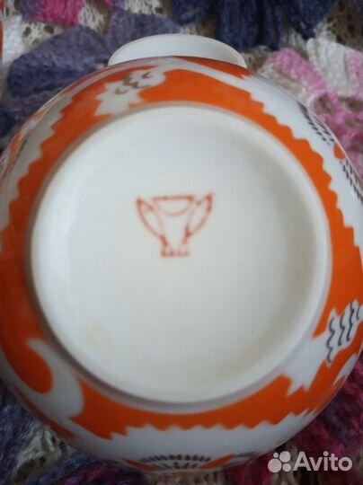 Кофейник, чайник, чайный сервиз