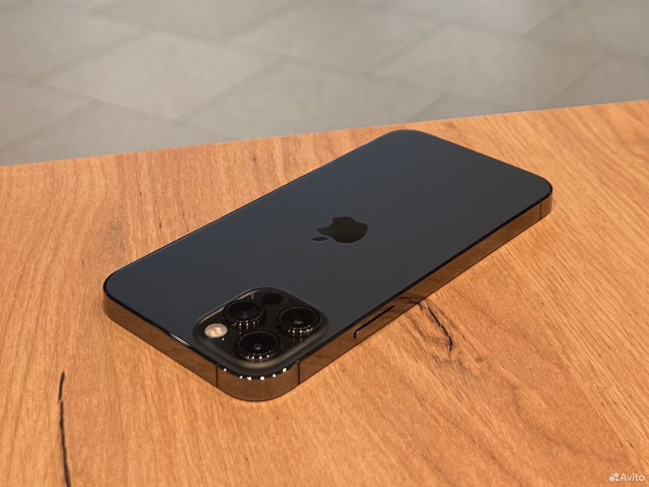 iPhone 12 Pro, 256 ГБ, SIM + eSIM