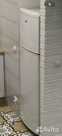 Холодильник whirlpool