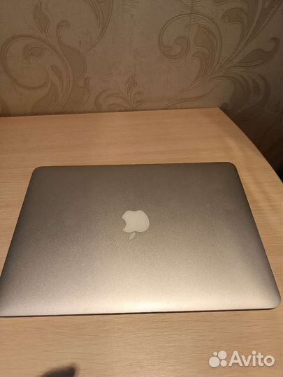 Apple MacBook Air 13 2011