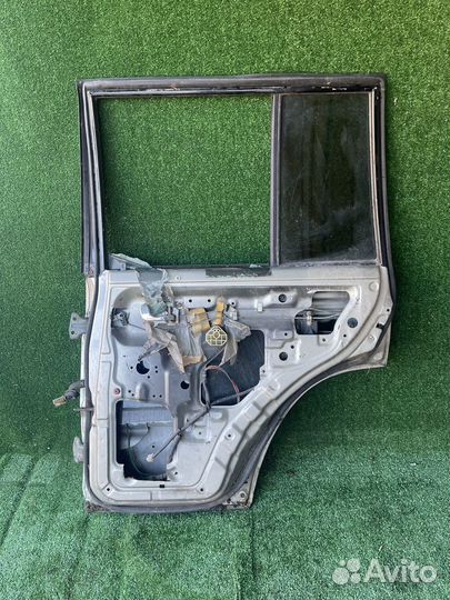 Дверь задняя правая митсубиси паджеро 2
