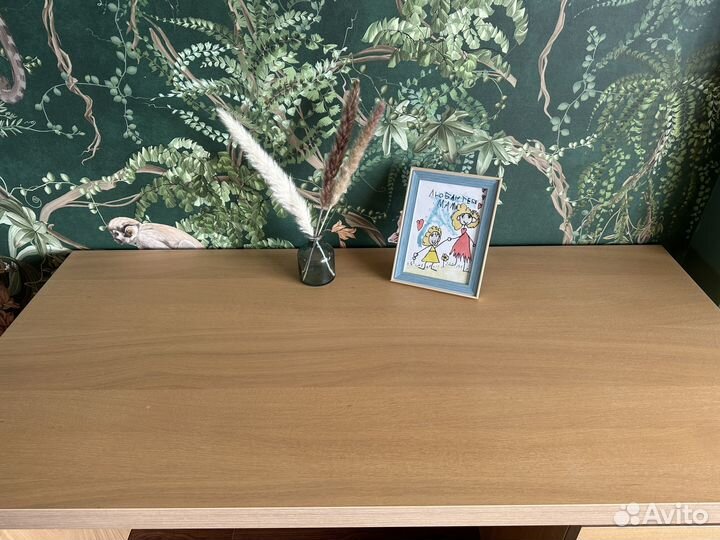 Письменный стол IKEA мальм 140 см