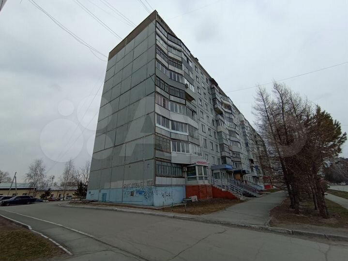 2-к. квартира, 42,8 м², 1/9 эт.