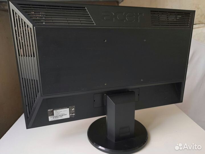 Большой монитор 20