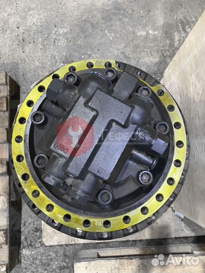 Редуктор хода Hitachi ZX350LCK-3
