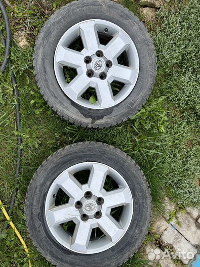 R16 Nordman Nordman 4 215/60, PCD 5x114.3 DIA 61.1