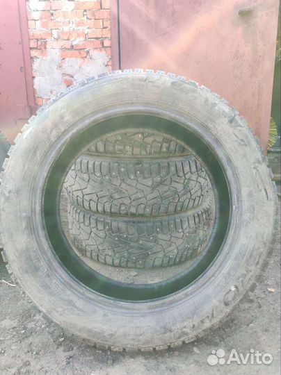 Zeta Azura 215/65 R18 20C