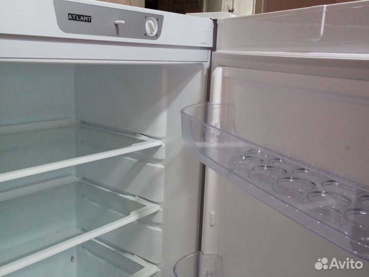 Холодильник атлант бу