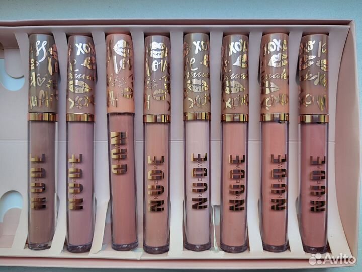 Матовая помада для губ