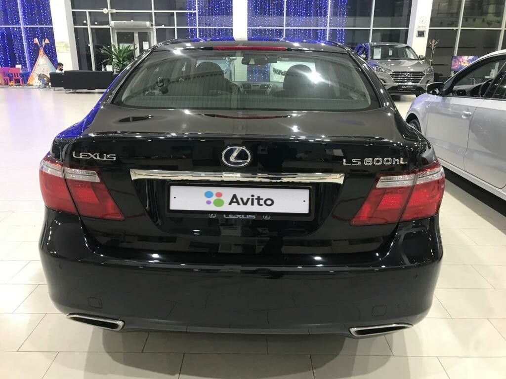 Lexus LS: фото владельца