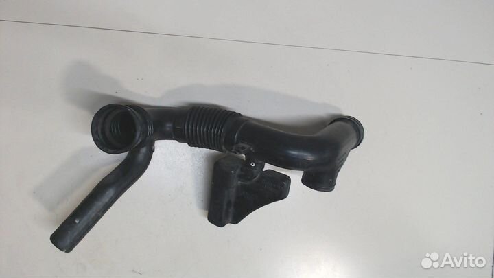 Воздухозаборник Subaru Forester (S10), 1999