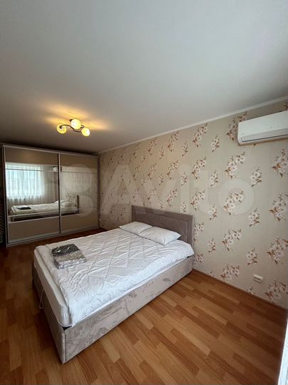2-к. квартира, 65 м², 10/10 эт.