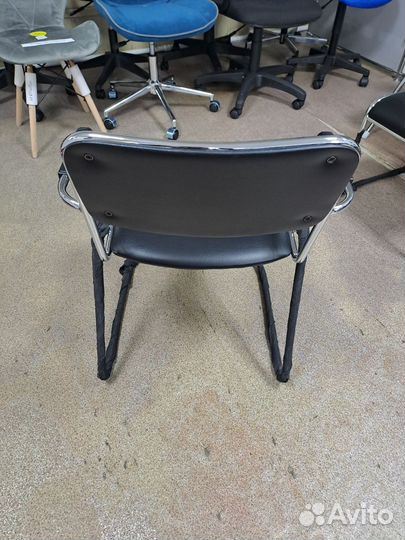 Стул новый