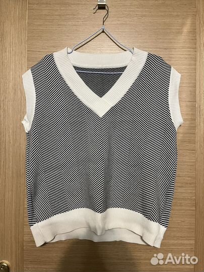 Жилетка женская