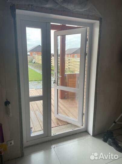 Дверь пластиковая пвх входная бу стекло