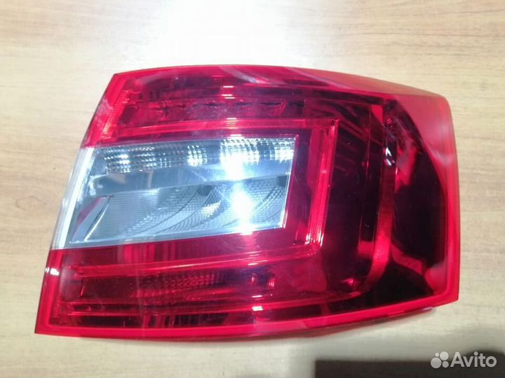 Фонарь правый Skoda Octavia A7 LED 13-20г