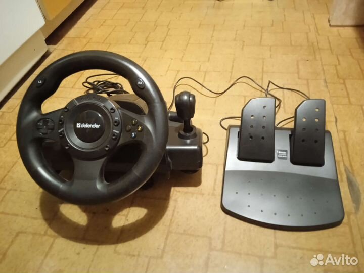 Игровой руль с педалями и коробкой передач