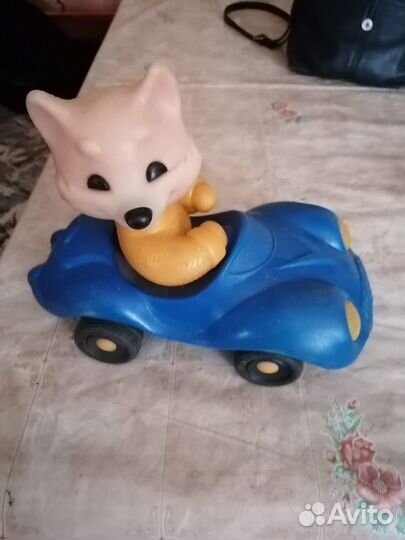 Игрушки СССР Лис на машине