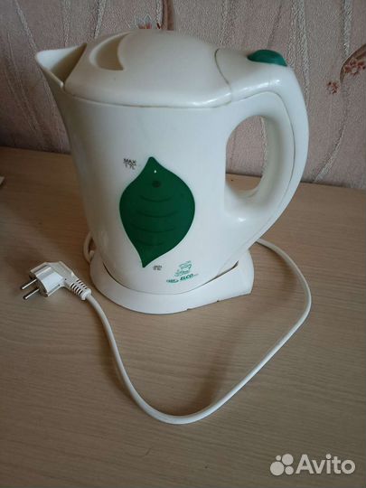 Чайник электрический на запчасти