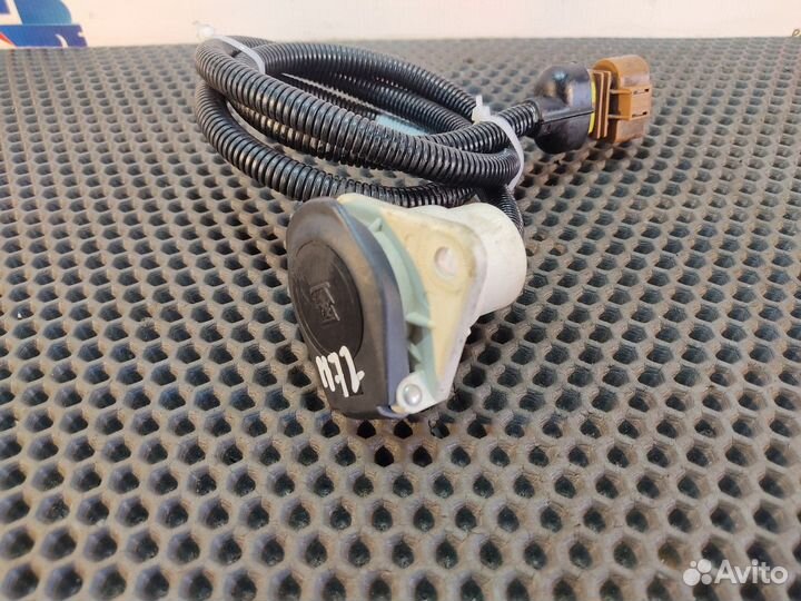 81254326202 Провод перекидной