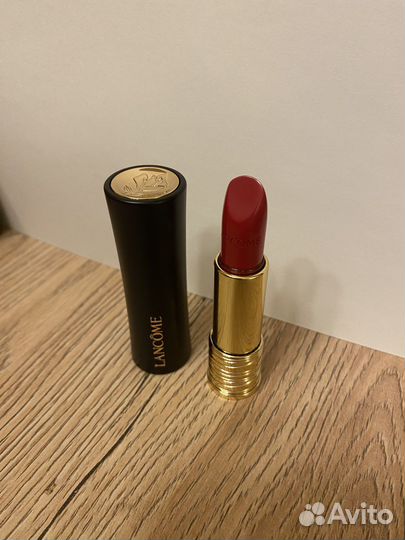 Помада Lancome