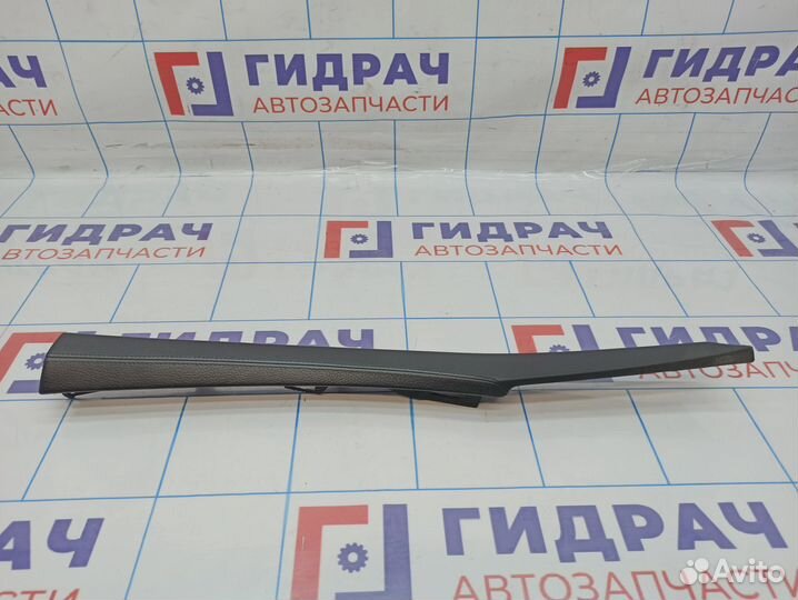 Накладка декоративная левая BMW 7-Series (F02) 511