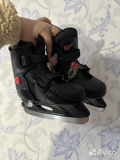 Коньки детские раздвижные 30-33