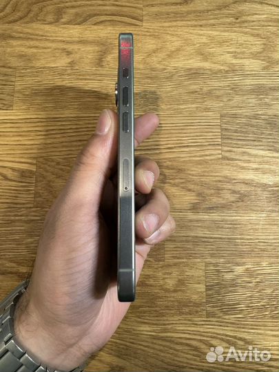 iPhone 15 Pro, 128 ГБ