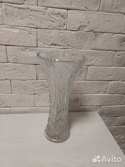 Ваза хрустальная