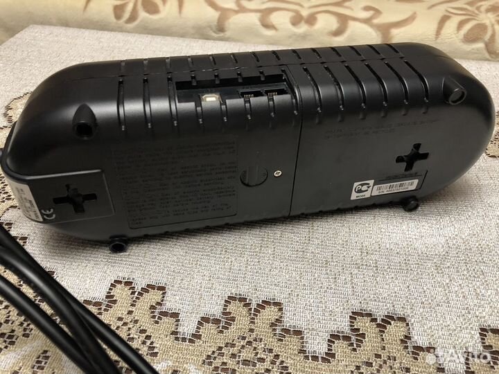 Источник бесперебойного питания Powercom WOW-700U