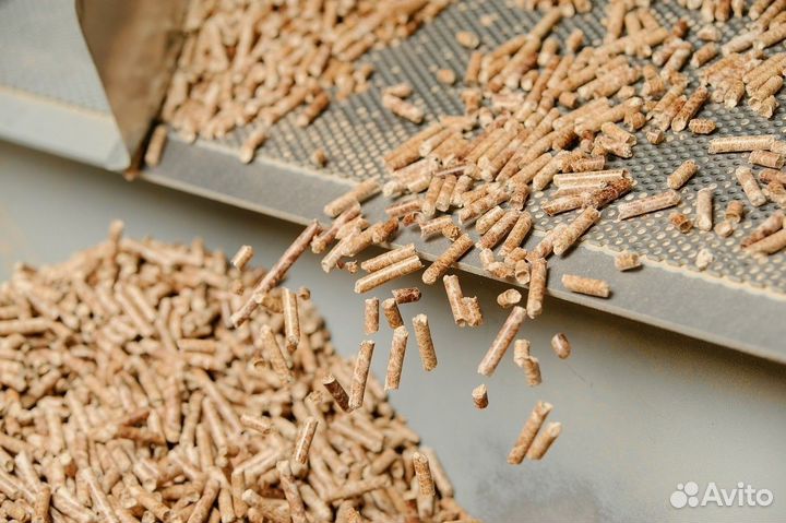 Белые древесные пеллеты 8 мм