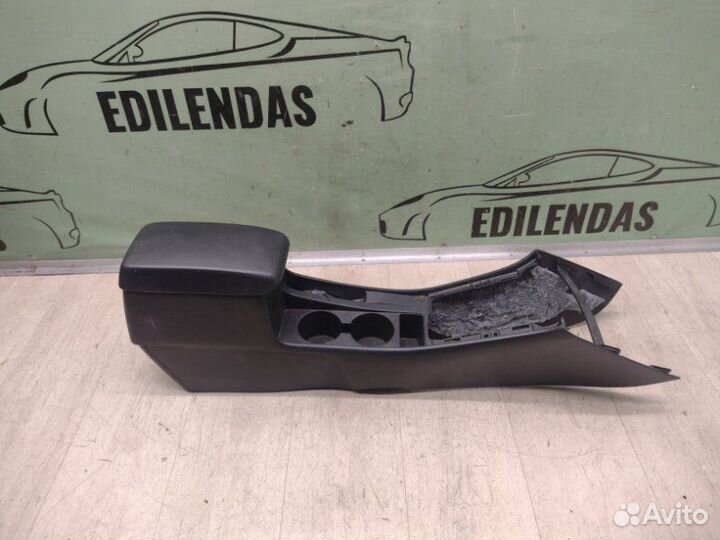 Подлокотник Toyota Corolla E12 / 120 2001-2008