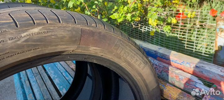 Pirelli P Zero 275/40 R21 и 315/35 R21