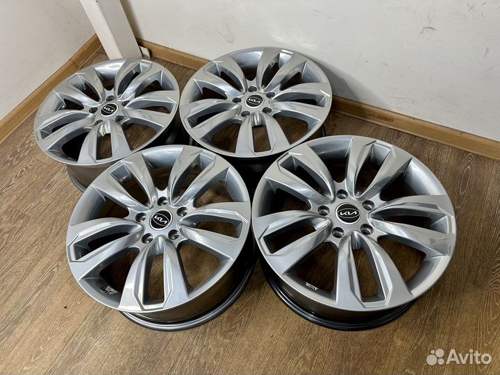 Диски на Kia sportage R17