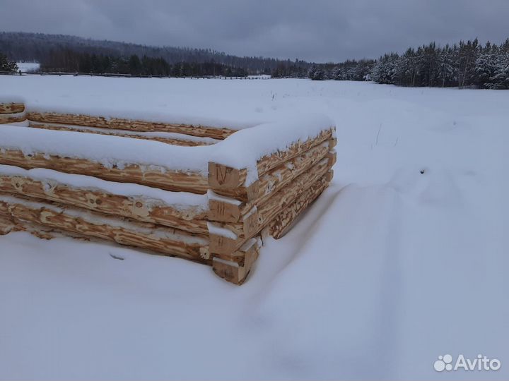 Срубы для бани 3х5 и сруб 8х10